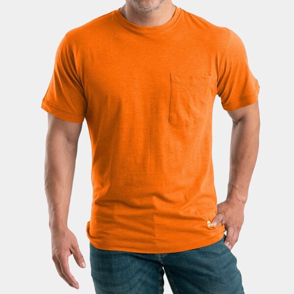 Men's Lightweight Performance Pocket T-Shirt Thumbnail